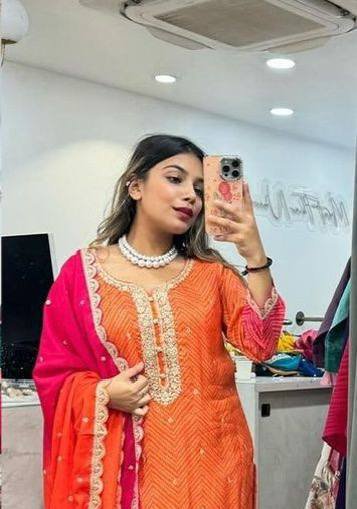 Malishka Export Women's Orange Chinon Bandhni print Straight Kurta Pant With Dupatta