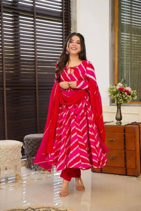 Avantini Women's Red Organza Digital Print Anarkali Kurta Pant With Dupatta