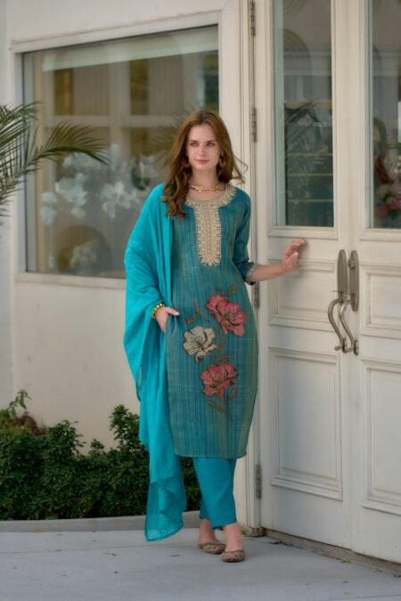 Avantini Women's Brown Tissue with floral printed and Embroidered Straight Kurta Pant With Dupatta