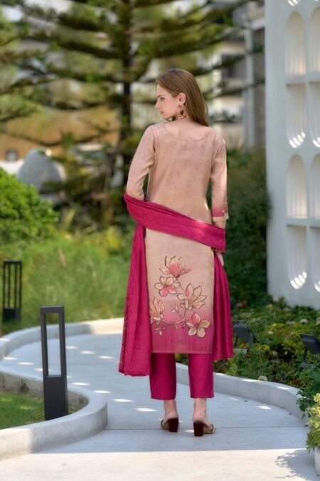 Avantini Women's Grey Tissue with floral printed and Embroidered Straight Kurta Pant With Dupatta