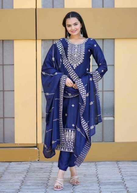 Avantini Women's Purple Georgette Embroidered Anarkali Kurta Pant With Dupatta
