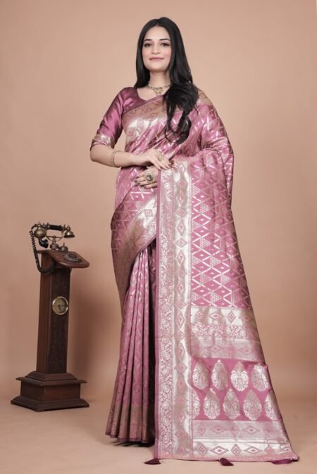 Avantini Mauve Banarasi Silk Saree with Silver Geometric and Floral Zari Work With Unstitched Blouse Piece