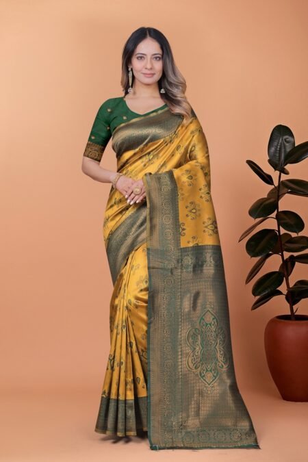 Avantini Regal Glow Banarasi Silk Saree With Unstitched Blouse Piece