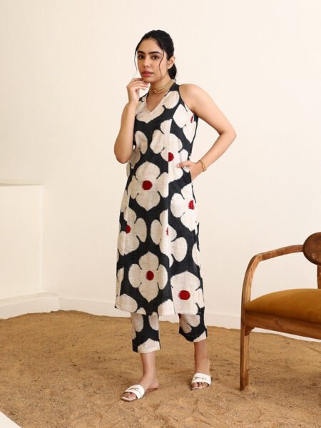 Malishka Export Women's Printed A-Line Kurta With Pant Set