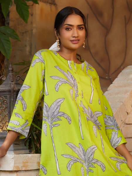Malishka Export Women's Printed A-Line Kurta With Pant Set