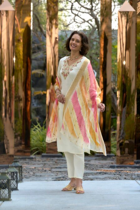 Avantini Women's Cotton OffWhite Embroidered Kurta Pant With Dupatta