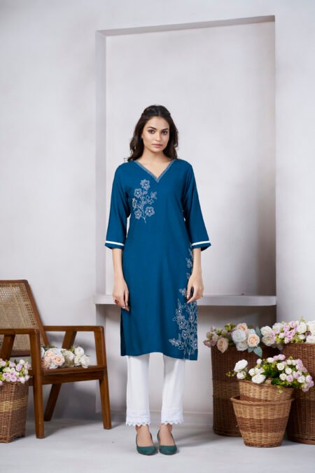 Avantini Women's Viscose Rayon Rama Floral Embroidery Kurti