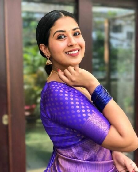 Malishka Export Jacquard Lichi Silk Purple Saree With Unstiched Blouse Piece