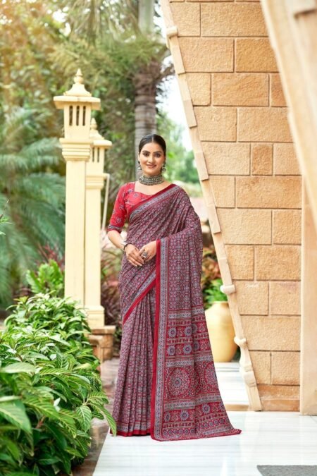 Malishka Export Cotton Printed Saree With Unstiched Blouse Piece