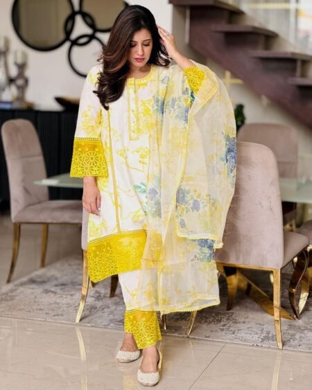 Women's Viscose Printed Straight Kurta Pant With Dupatta