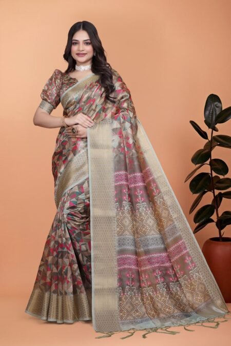 Soft Silk Saree with Geometric Weave & Pink Ornamental Pallu
