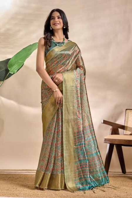 Silk Blend Floral Print Saree With Unstiched Blouse Piece