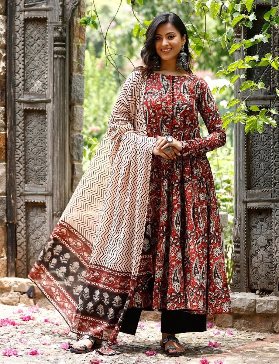 Women's Rayon Printed Anarkali Kurta Pant With Dupatta