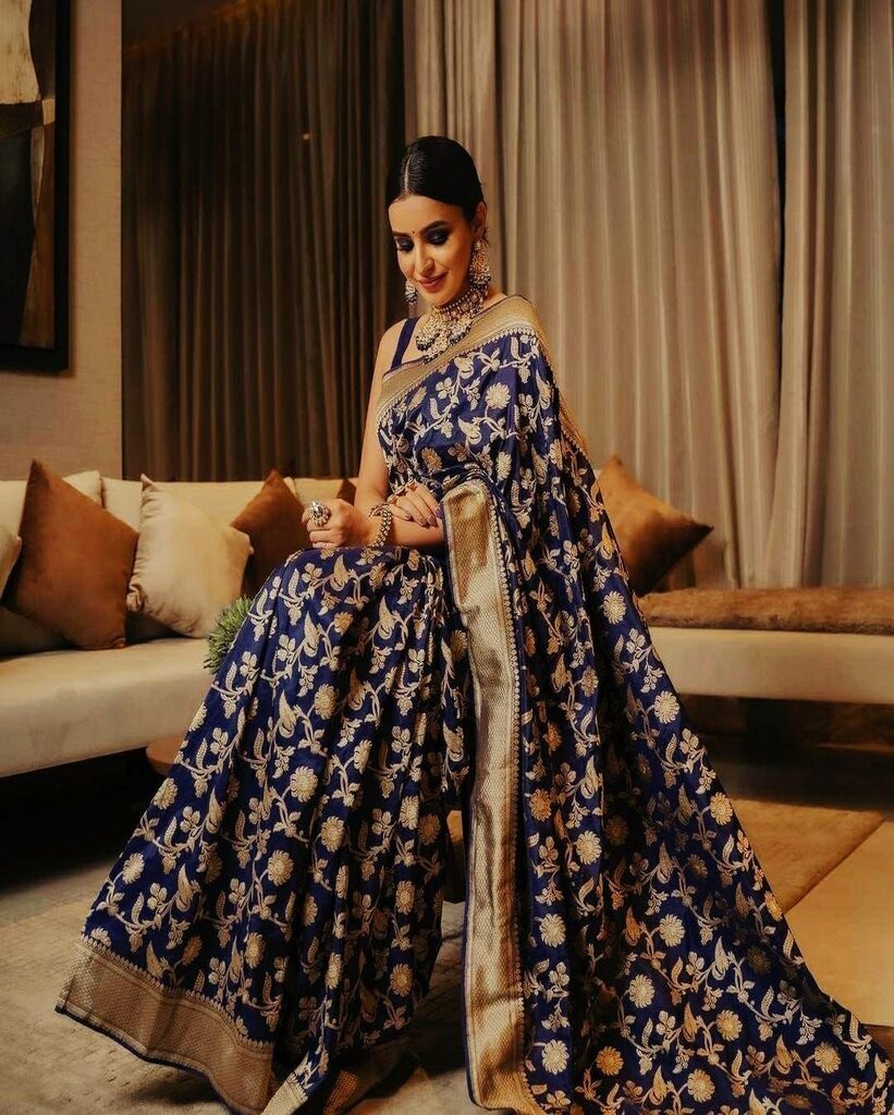 Malishka Export Jacquard Lichi Silk Blue Saree With Unstiched Blouse Piece