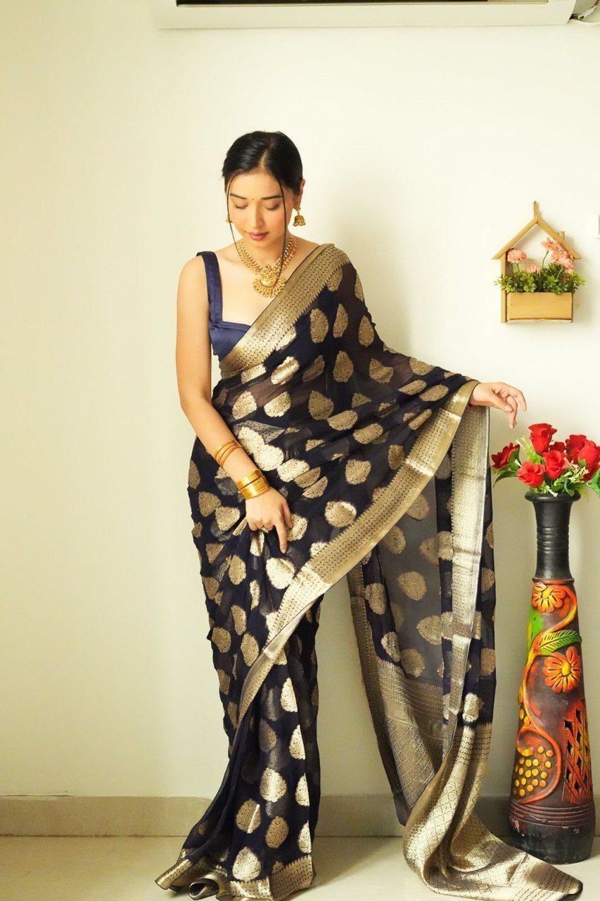 Malishka Export Weaving Linen Slub Black Saree With Unstiched Blouse Piece