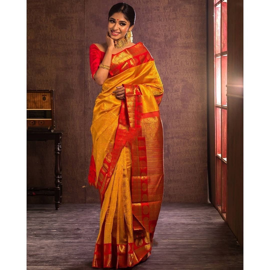 Malishka Export Jacquard Lichi Silk Yellow Saree With Unstiched Blouse Piece