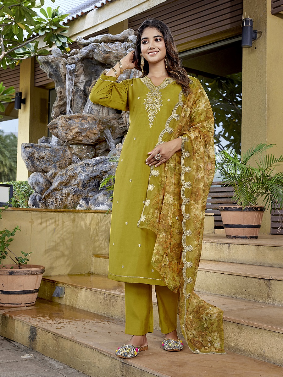 Women's Viscose Chanderi Embroidery Straight Kurta Pant With Dupatta