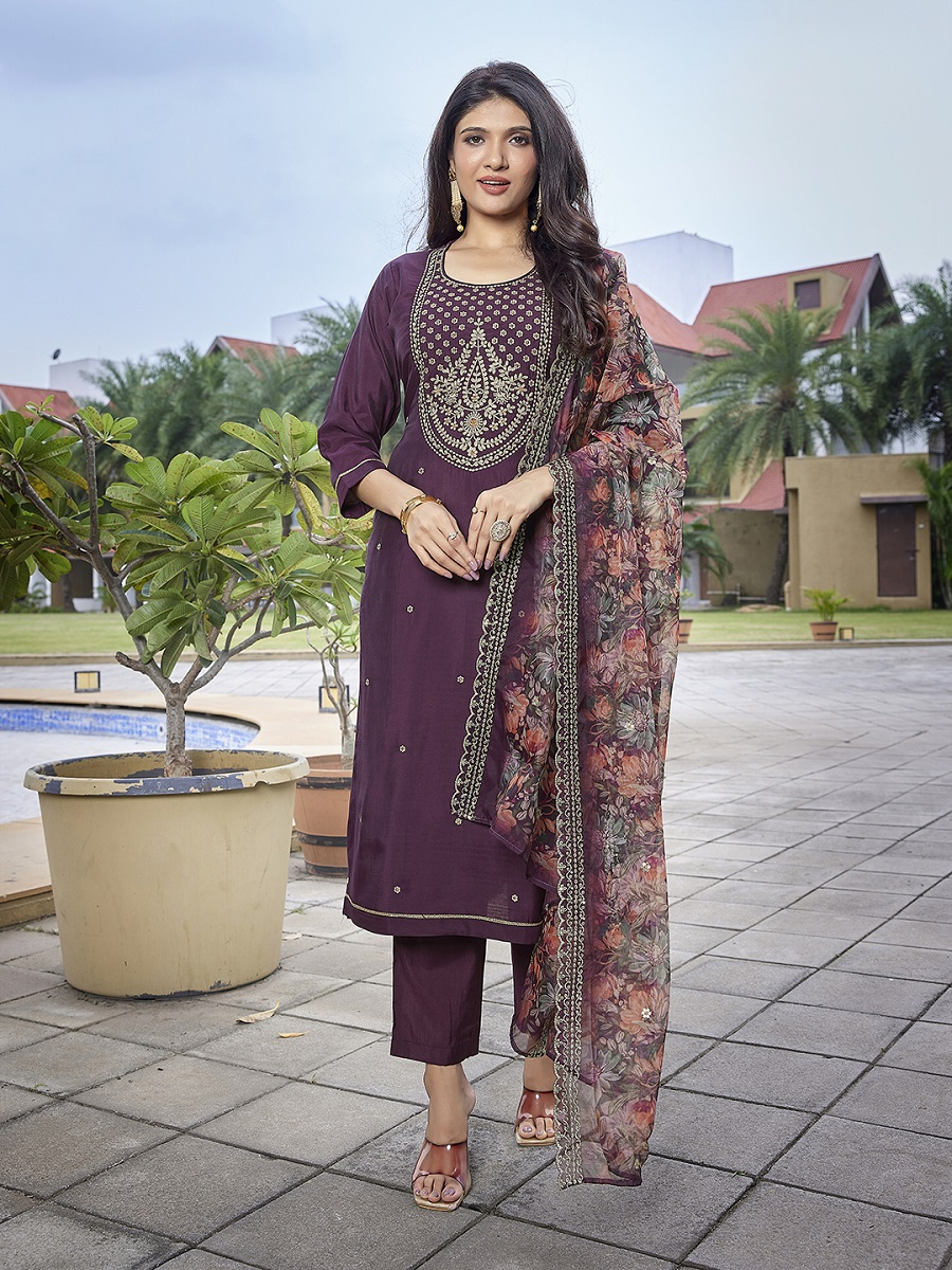 Women's Viscose Chanderi Embroidery Straight Kurta Pant With Dupatta