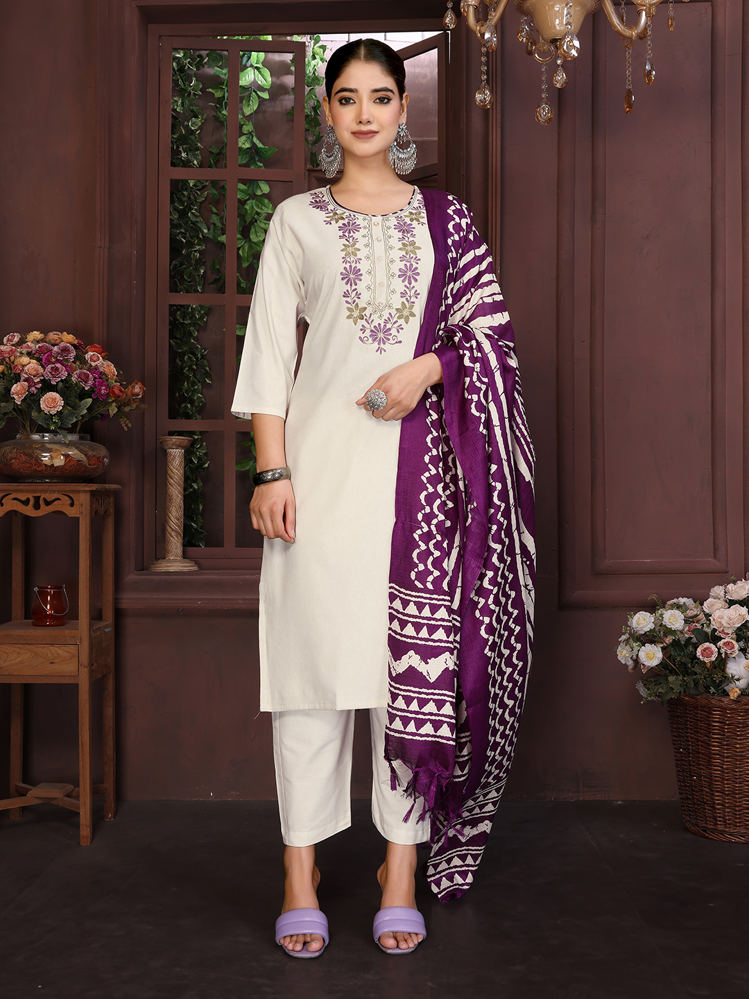 Women's Cotton Embroidered Straight Kurta Pant With Dupatta