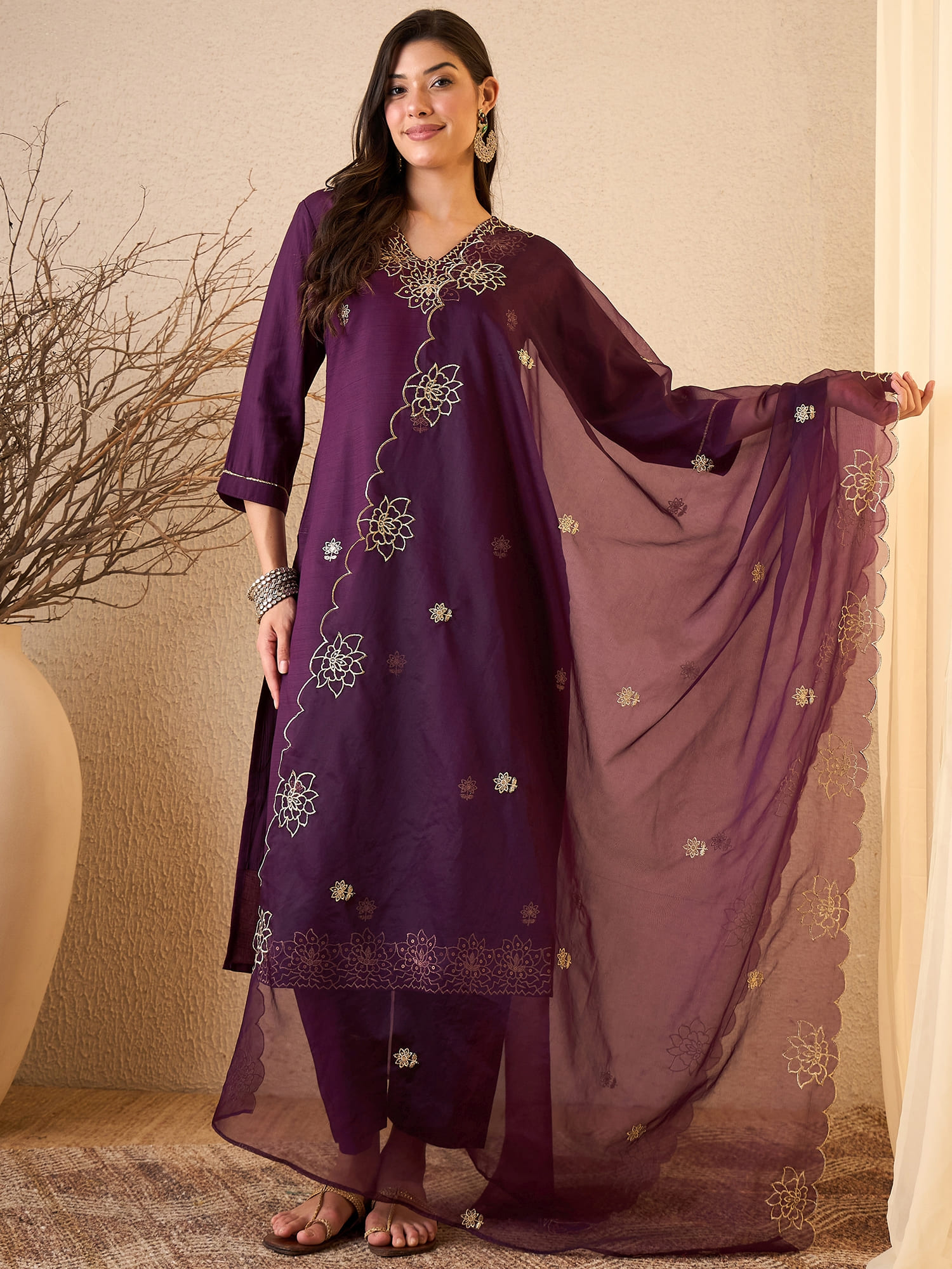 Women's Silk Blend Embroidered Straight Kurta Pant With Dupatta