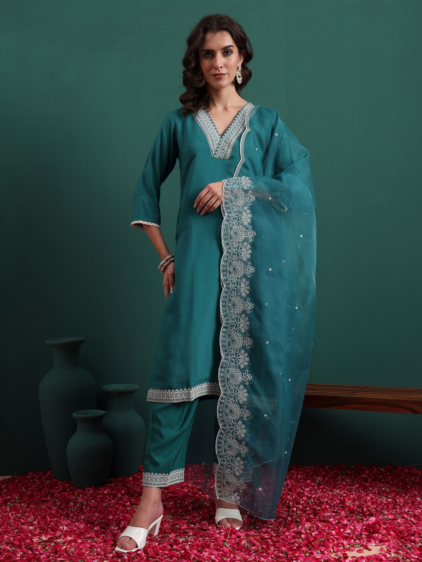 Women's Silk Blend Embroidery Straight Kurta Pant With Dupatta
