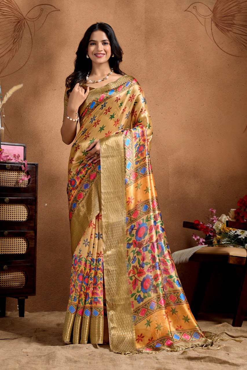 Silk Blend Floral Print Saree With Unstiched Blouse Piece