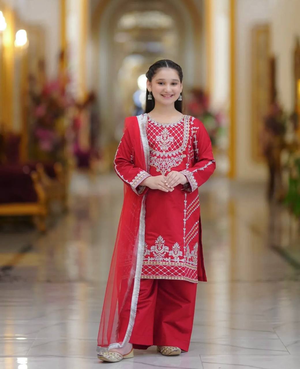 Girl's Creap Embroidery Straight Kurta Pant With Dupatta
