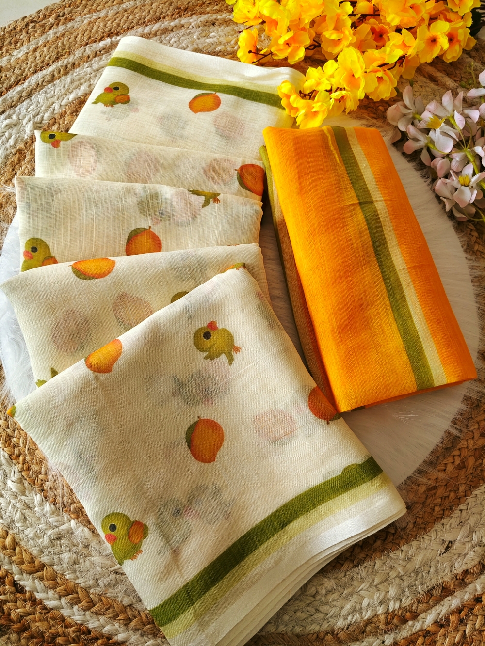 Linen Cotton Digital Print Saree With Unstiched Blouse Piece